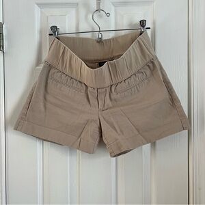GAP Women's Maternity Tan Shorts